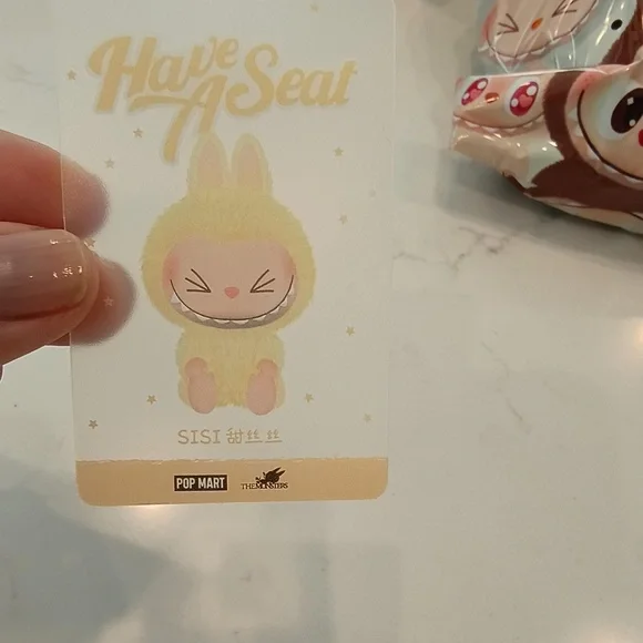 💋SISI LABUBU AUTHENTIC hard to find new sealed in bag box opened - Picture 5 of 9